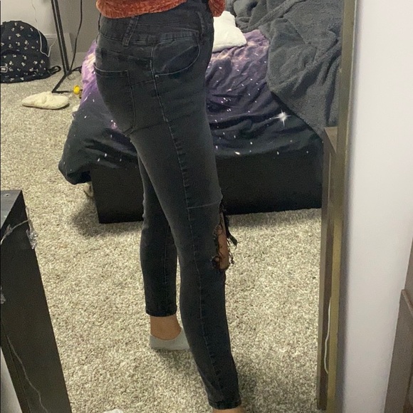 High waisted ash grey ripped jeans - Picture 3 of 4